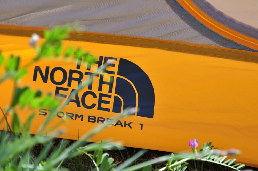 軽量なソロ用テント！ノースフェイス・ストームブレーク1 | テントトリップ